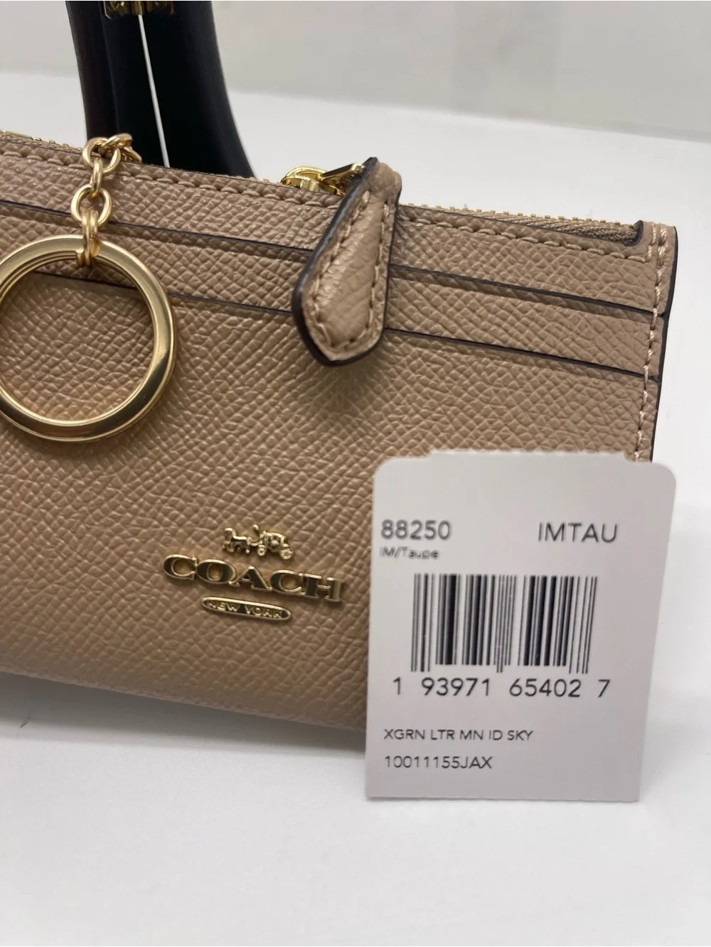 Coach Mini Skinny Crossgrain Leather Id Card Zip Closure Case M/Taupe NWT